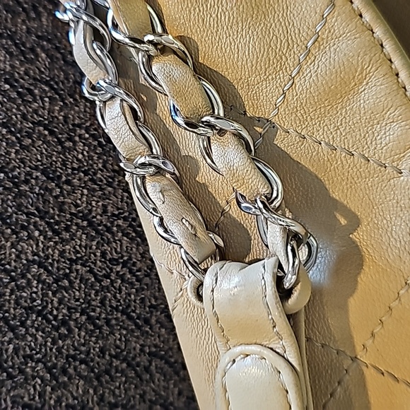 Chanel Ultimate Foldover Bag - Picture 13 of 16